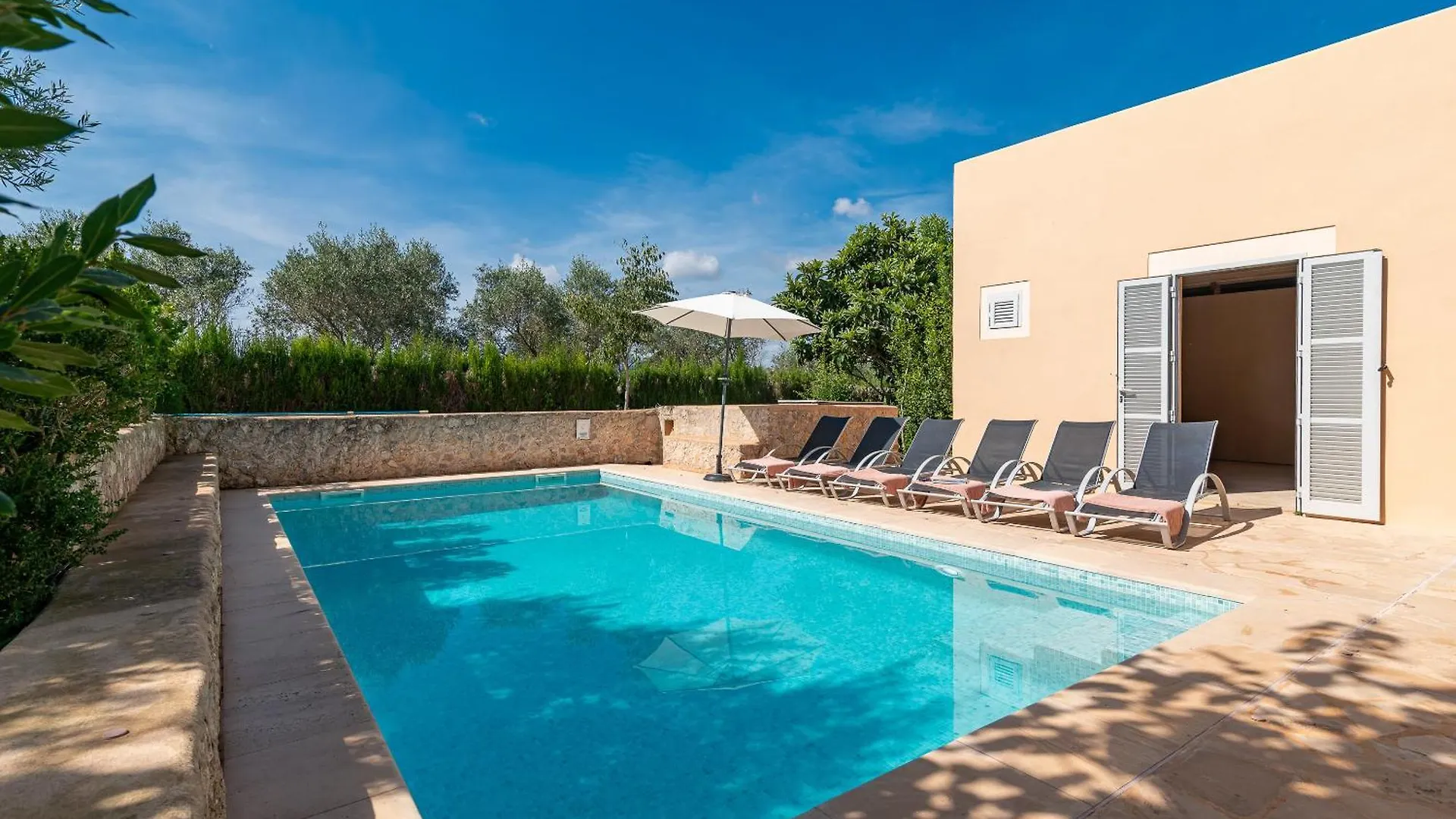 Villa La Corbaia By Sealand Villas Arta Spain
