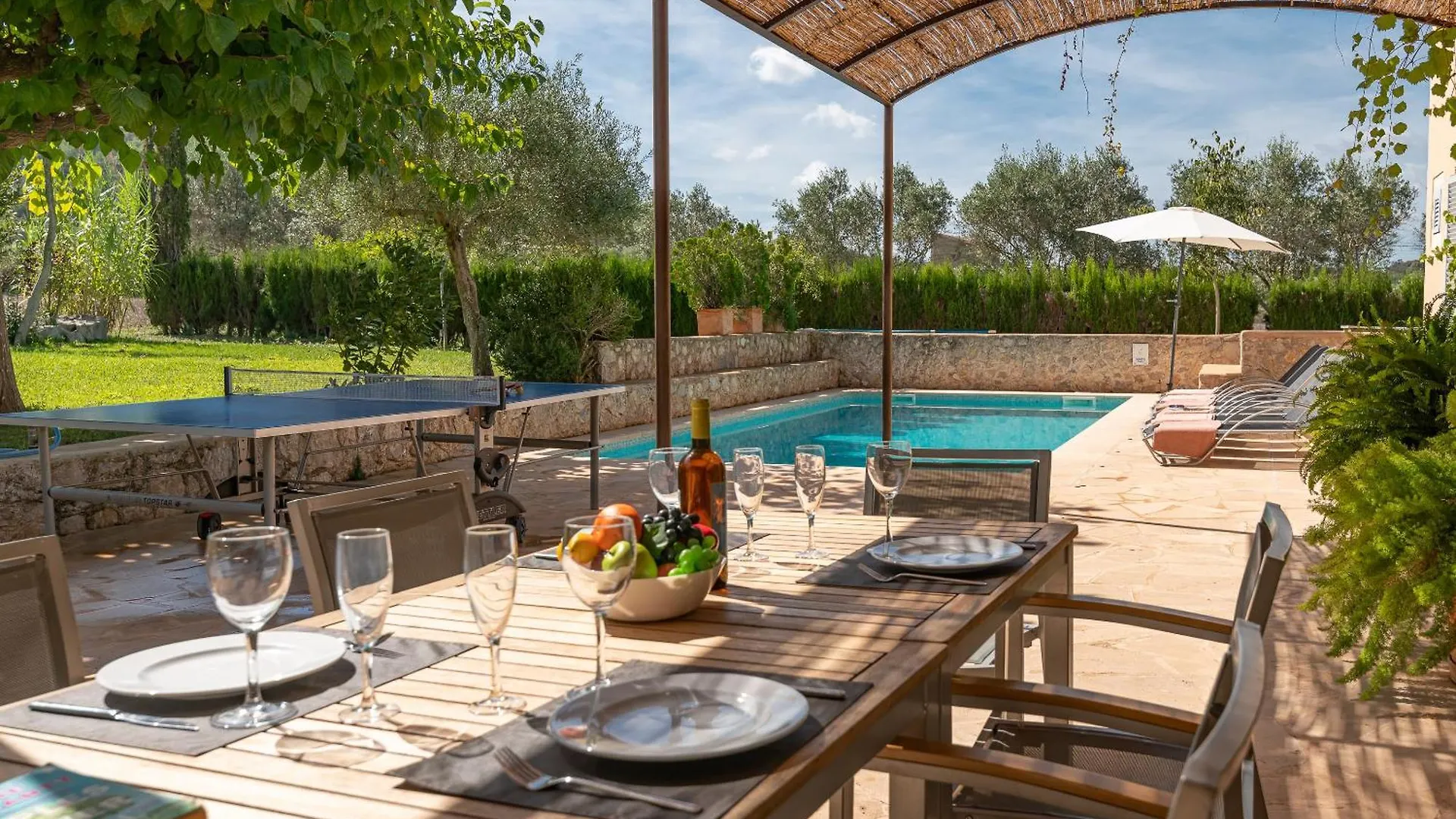 Villa La Corbaia By Sealand Villas Arta